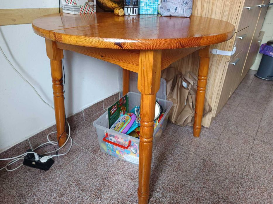 Кухненска маса от чам - разтегателна