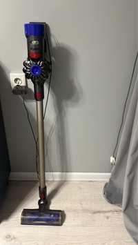 Пылесос Dyson V8 motorhead