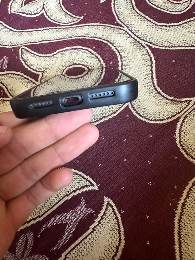 Продам iPhone 11  в хорошом состоение
