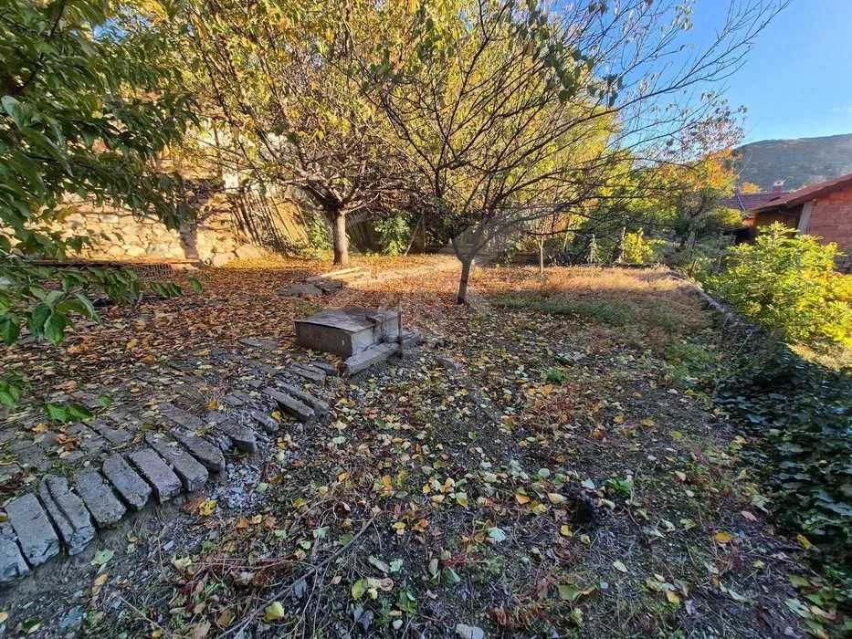 Къща в с. Брестовица! 94610