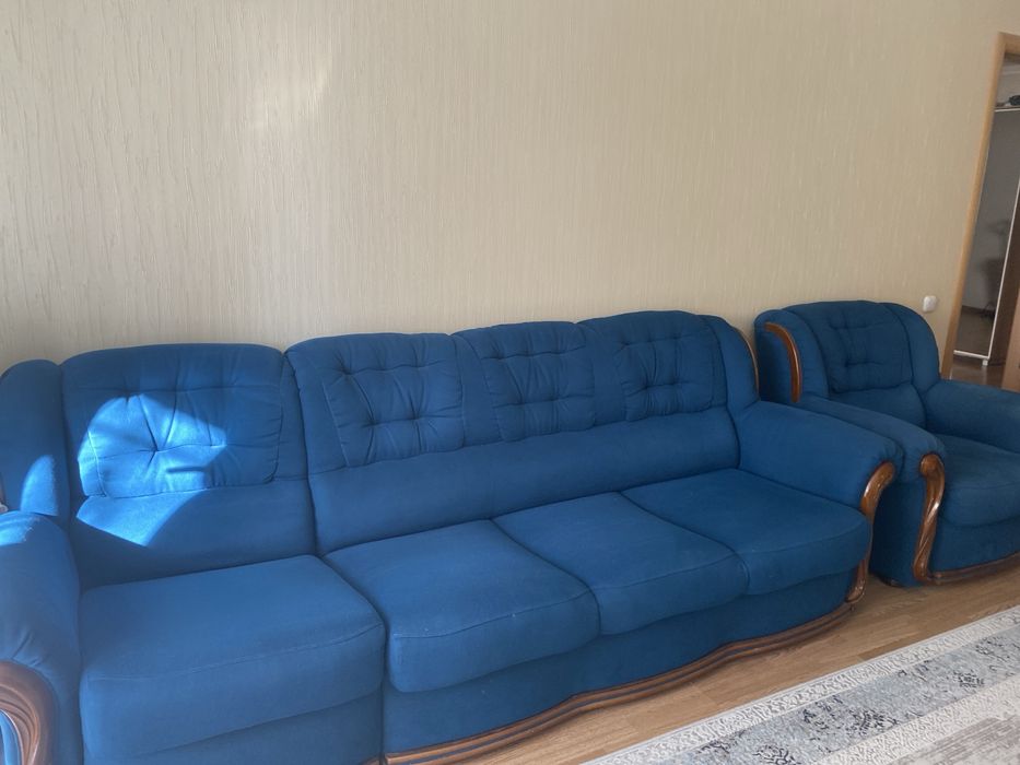 Продам Диван и кресло