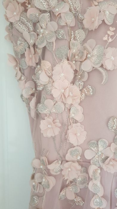 Rochie ocazie dantela 3D roz pudră