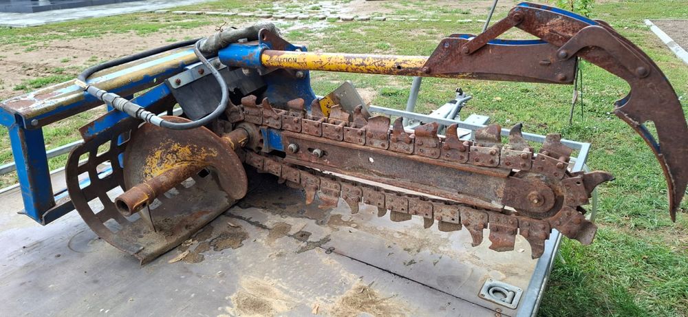 Vând trencher ,cupa malaxor pt beton jcb 1 cx,bobcat.