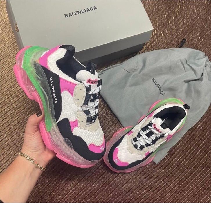 Balenciaga triple s