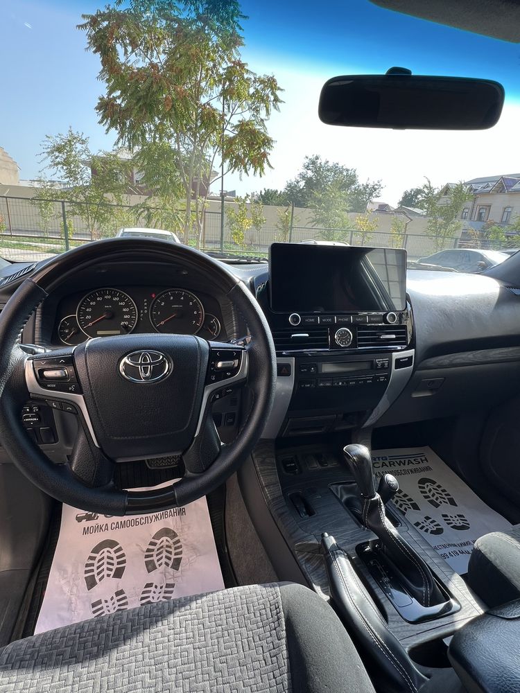 Toyota prado 120 GX 2.7L ideal