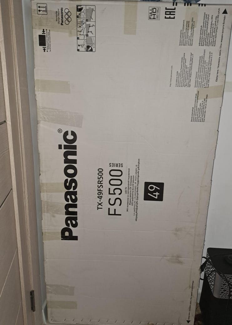 Продам телевизор Panasonic TX-49FSR500