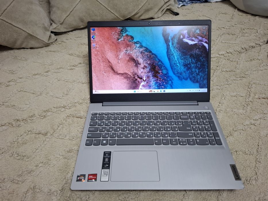 Ноутбук / Lenovo Ideapad 3 / Ryzen 3 3250U