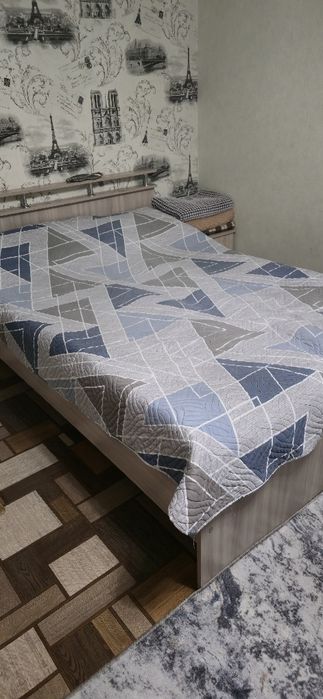 Продается кровать с матрасом