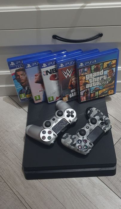 Playstation 4/PS4 slim 1tb ,2 controllere