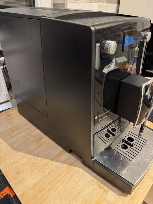 Aparat de cafea Nivona CafeRomatica