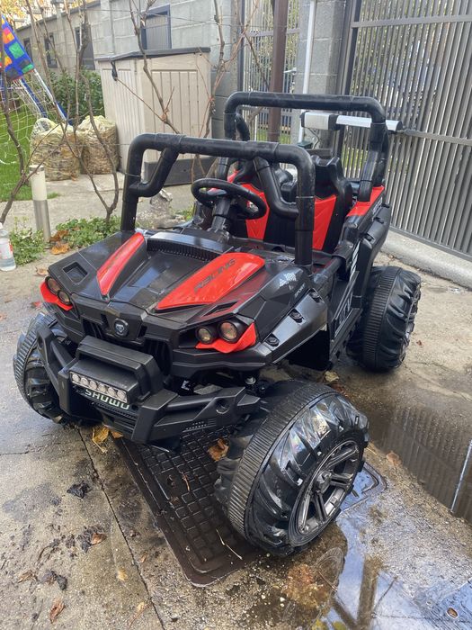 De vanzare masinuta ptr copii