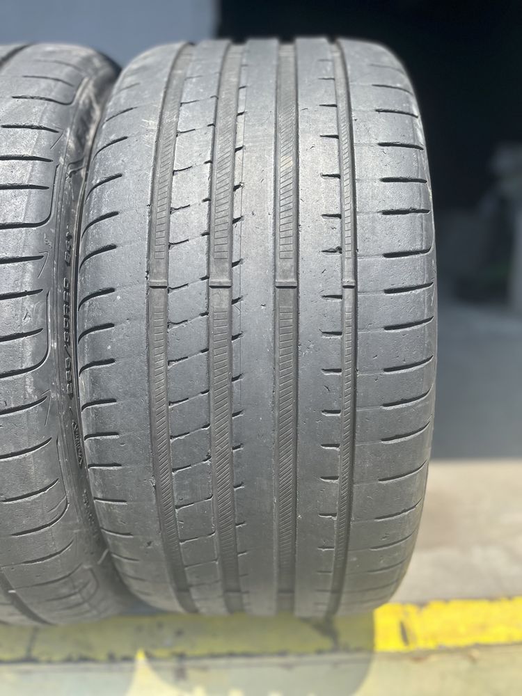 2 бр. летни гуми 265/30/20 GoodYear DOT 0618 5,2 mm