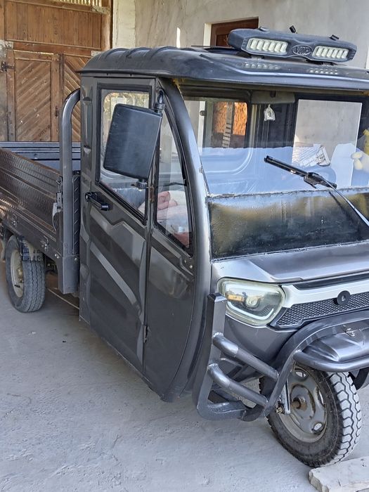 Електомобил сотилади