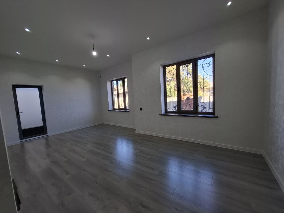 Барданкул от поста Рохата 2 км. Коттедж Подключ 2,7 соток.