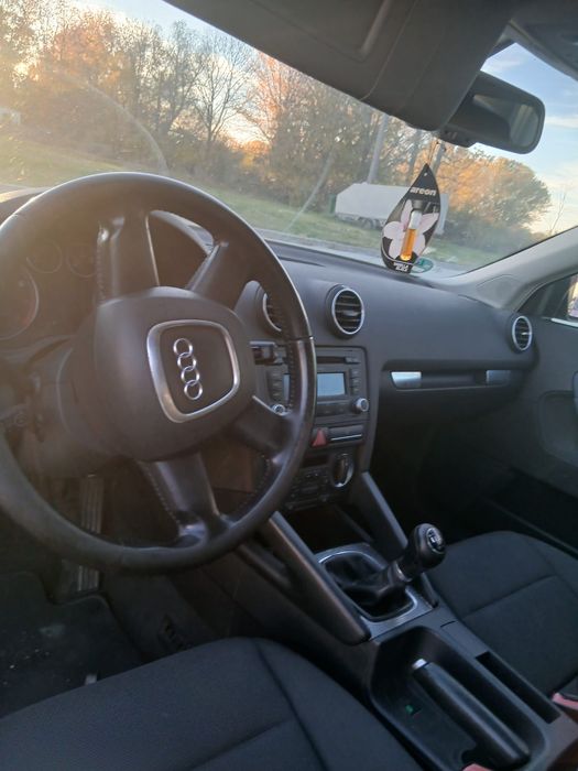 Vând Audi A3 8P 2008 (motor defect)