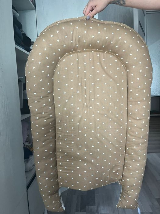 Продам кокон для малыша