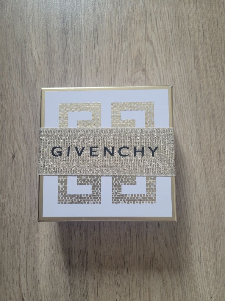 Set Givenchy L'interdit parfum si ruj