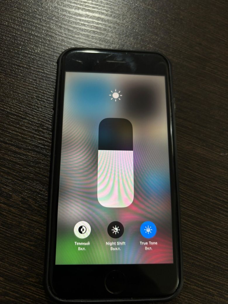 iPhone 8 с каробкой