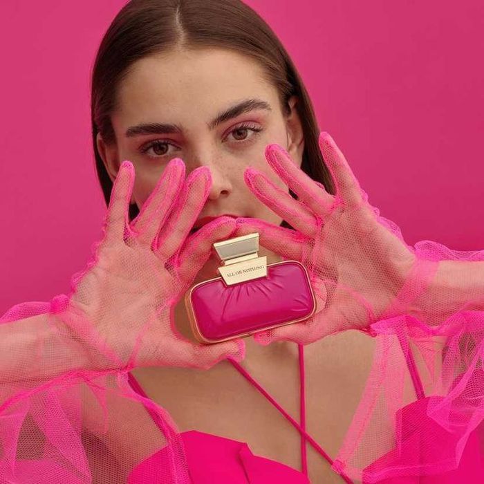Парфюмерная вода "All or nothing "