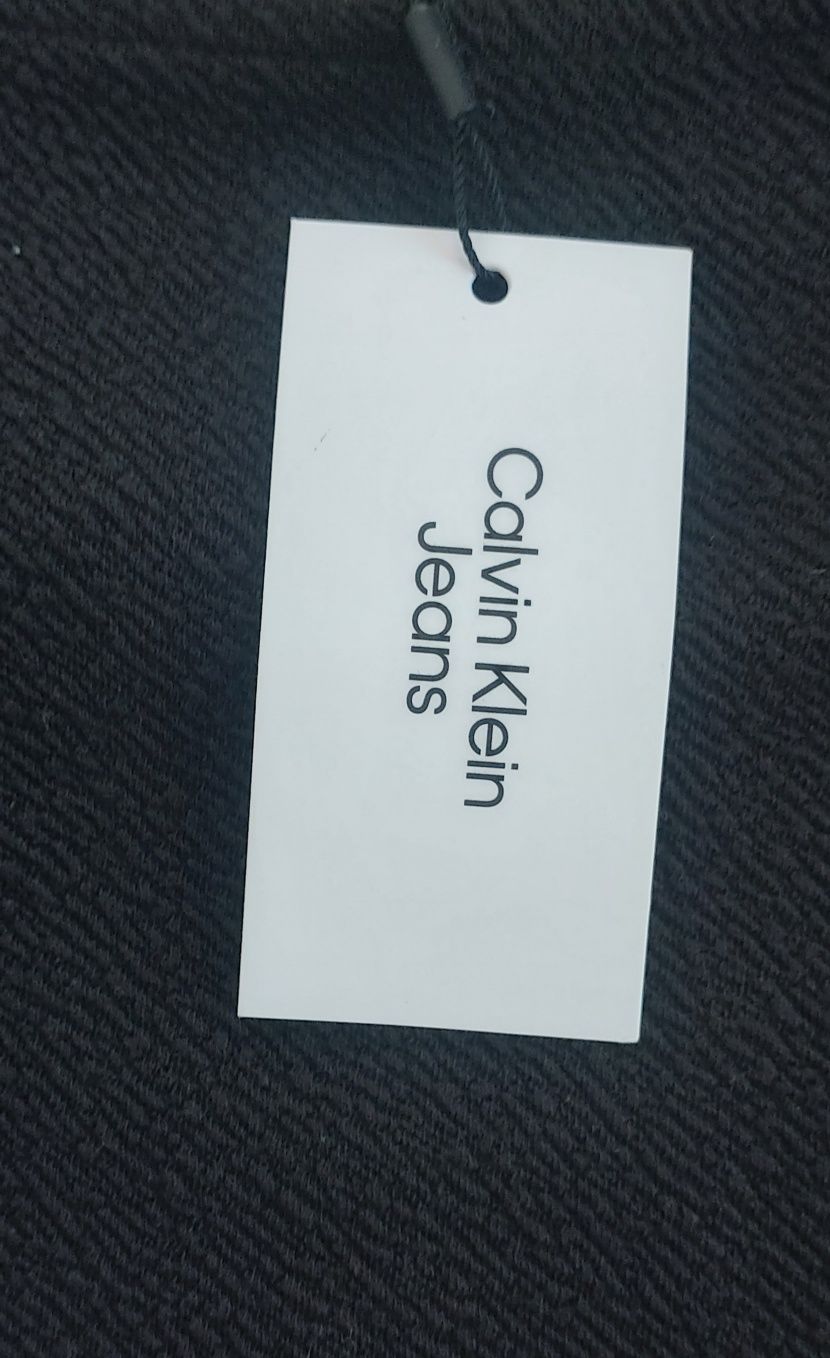 Нова рокля Calvin Klein Jeans