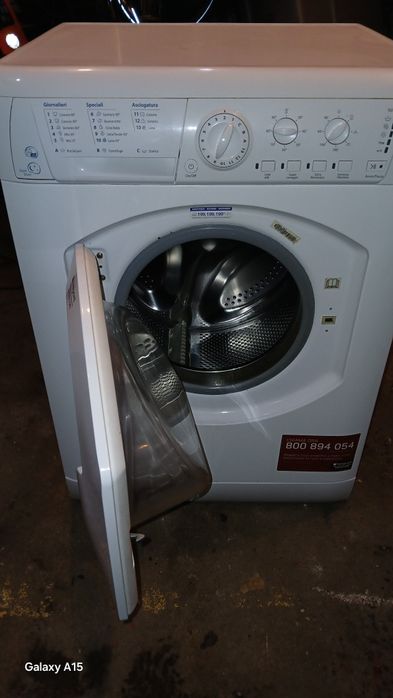 Комбинирана пералня със сушилня Hotpoint Ariston5kg/6kg 1200оААА+369лв