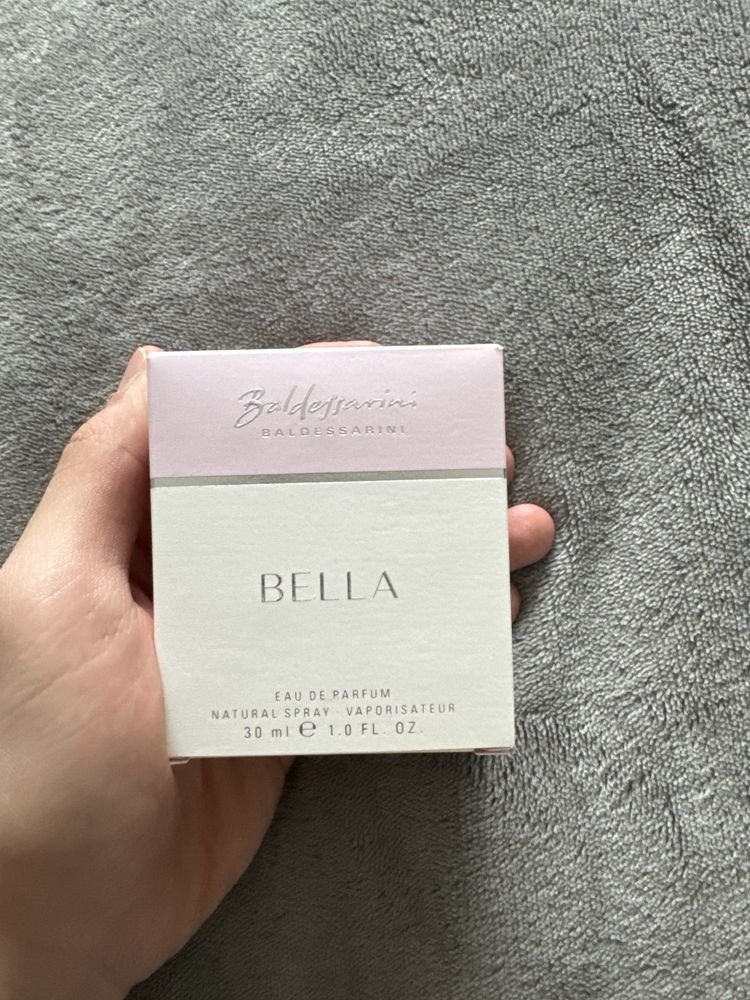 Парфюм Baldessarini Bella Eau de Parfum