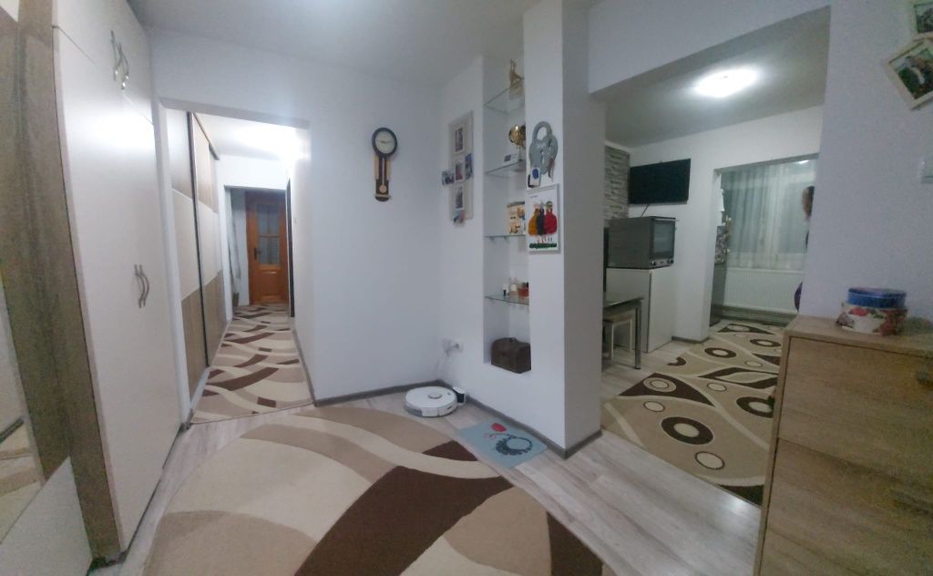 Apartament 3 camere