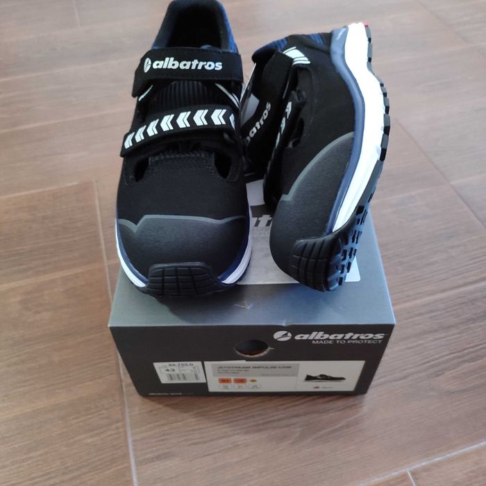 Albatros работни обувки с метално бомбе 1 бр. летни 1 бр зимни