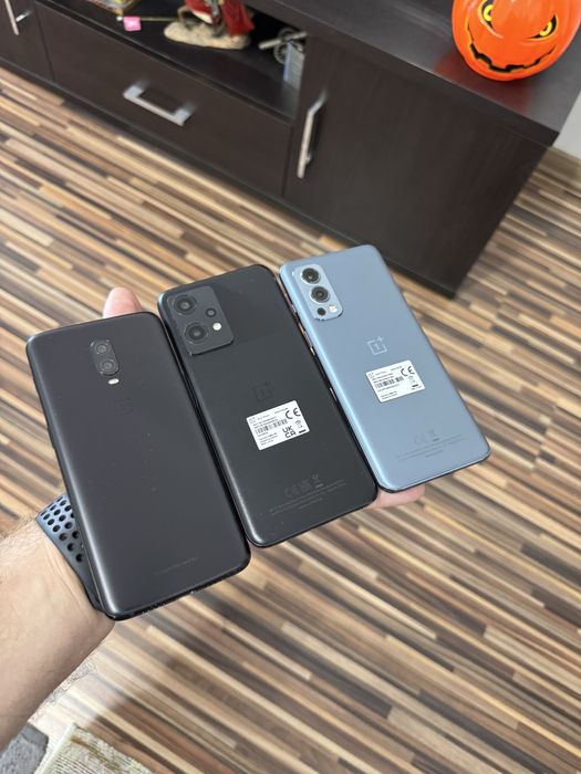 One Plus 6T, Nord 2 5G, Nord CE 2 Lite 5G, memorie 128Gb, 12Gb, frumos
