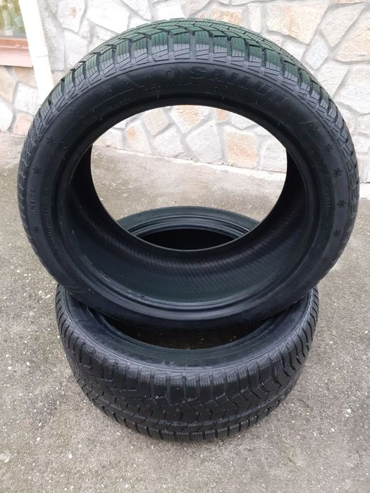 2 Броя зимни гуми 275/40/19