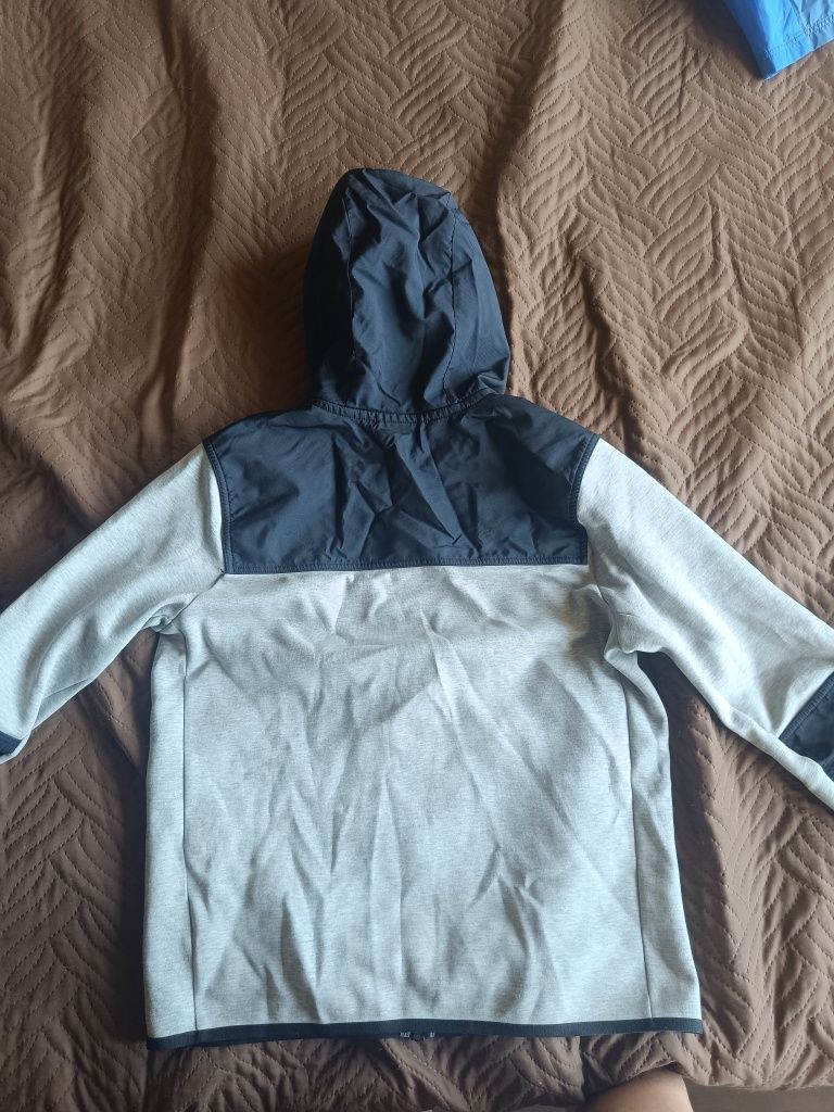 Nike tech fleece тъмно сиво горнище