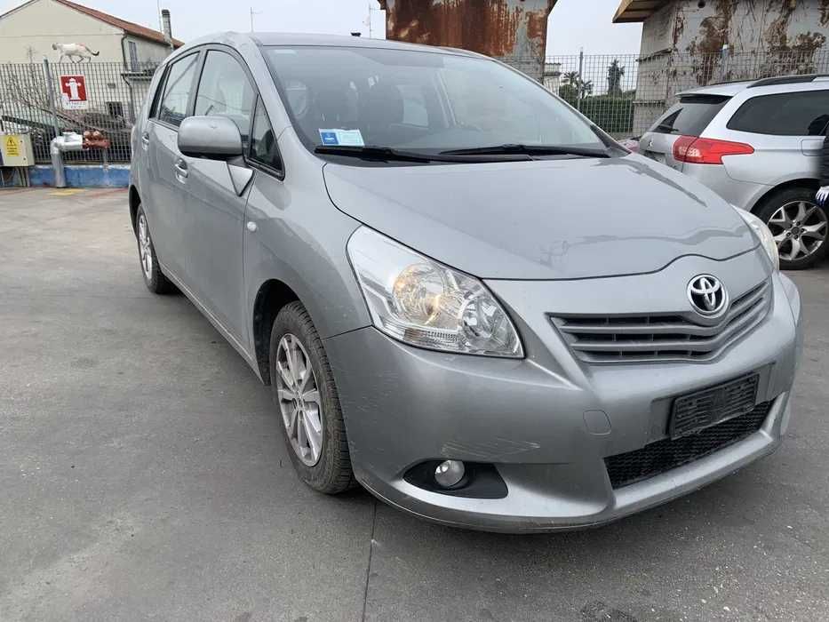 Piese toyota verso 2.0 d4d an 2011 euro 5
