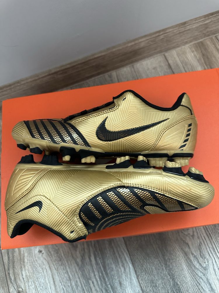 Nike TOTAL 90 RETRO 38,5