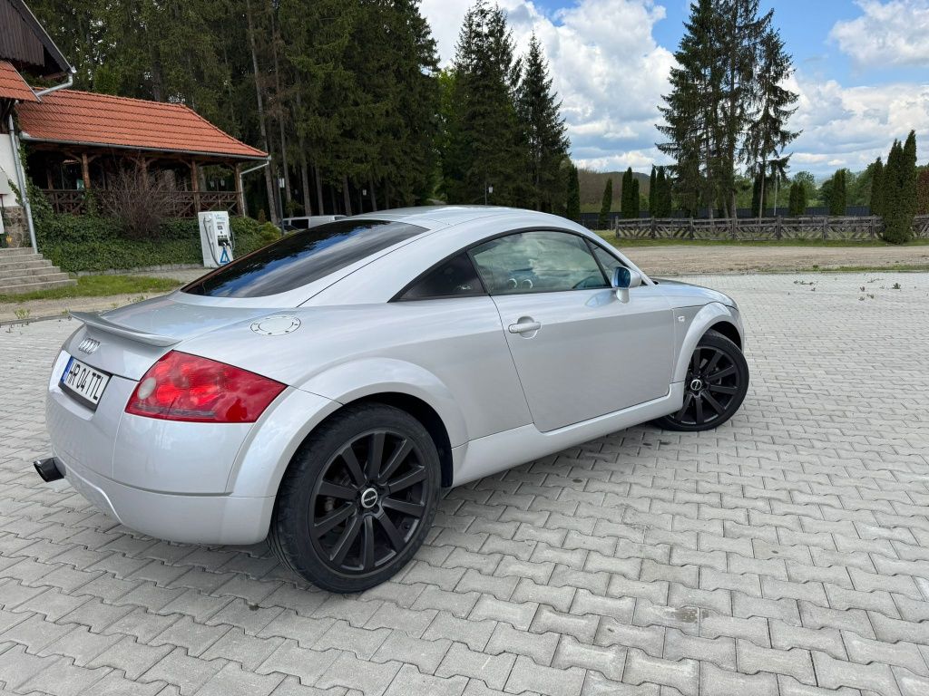 Audi TT coupe 1.8T