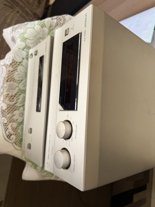 Luxman 1000 PV 1000 MV качествени компоненти