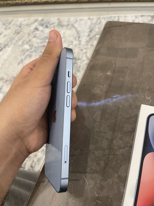 iPhone 14 128GB blue