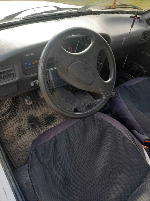 Dacia Papuc 1.6 benzină tractiune față