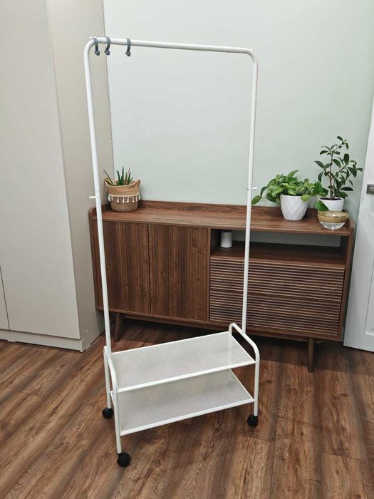 Вешалка напольная, материал металл, цвет белый