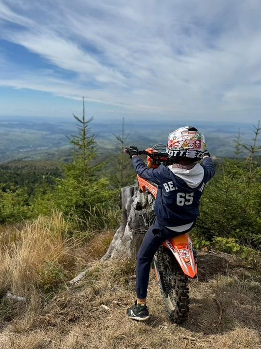 Ultra 125cc pornire la pedală