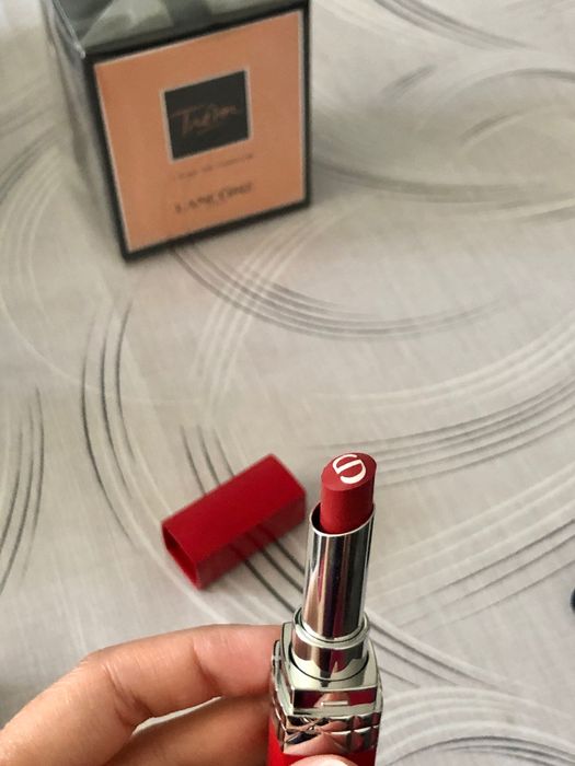 Козметика Chanel, Dior, Lancome
