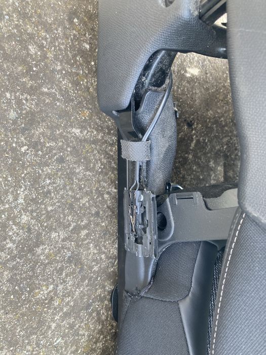 Седалки Пежо Peugeot 5008