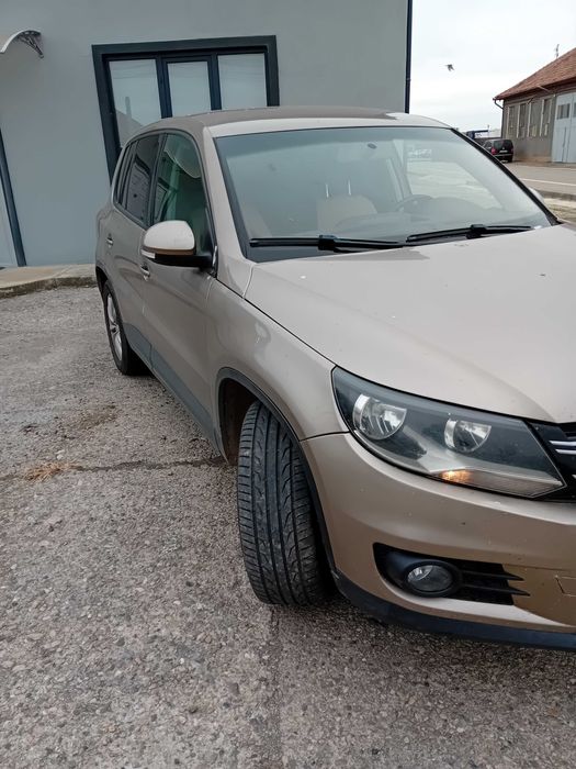 Se vinde Tiguan, an 2012