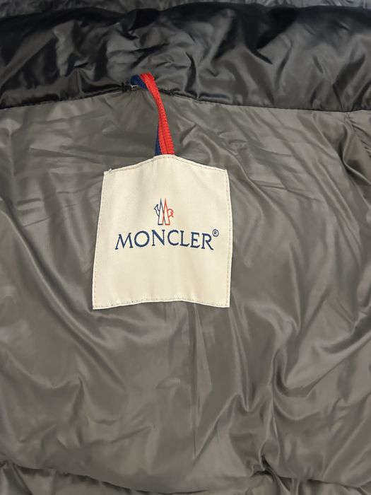 Geaca moncler maya originala