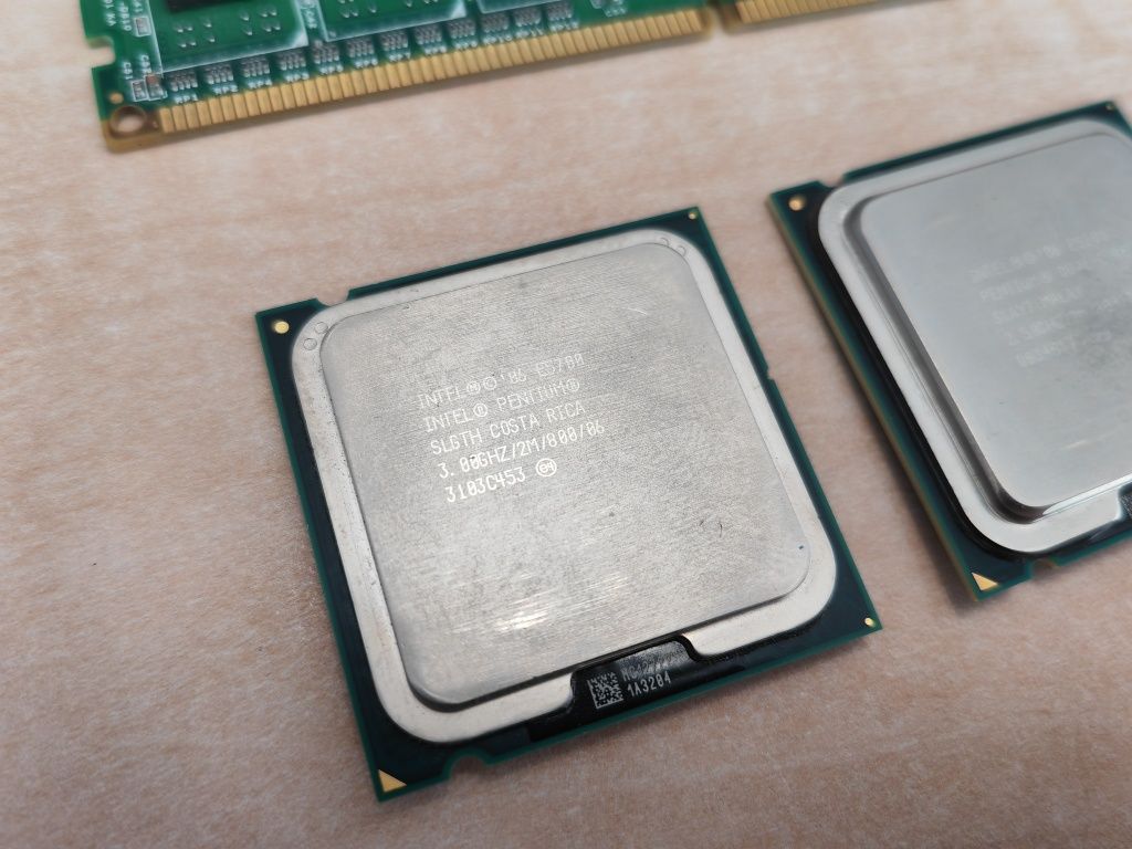 Kit HDD, procesoare și RAM