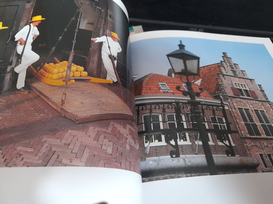 АЛБУМИ луксозни издания: HOLLAND