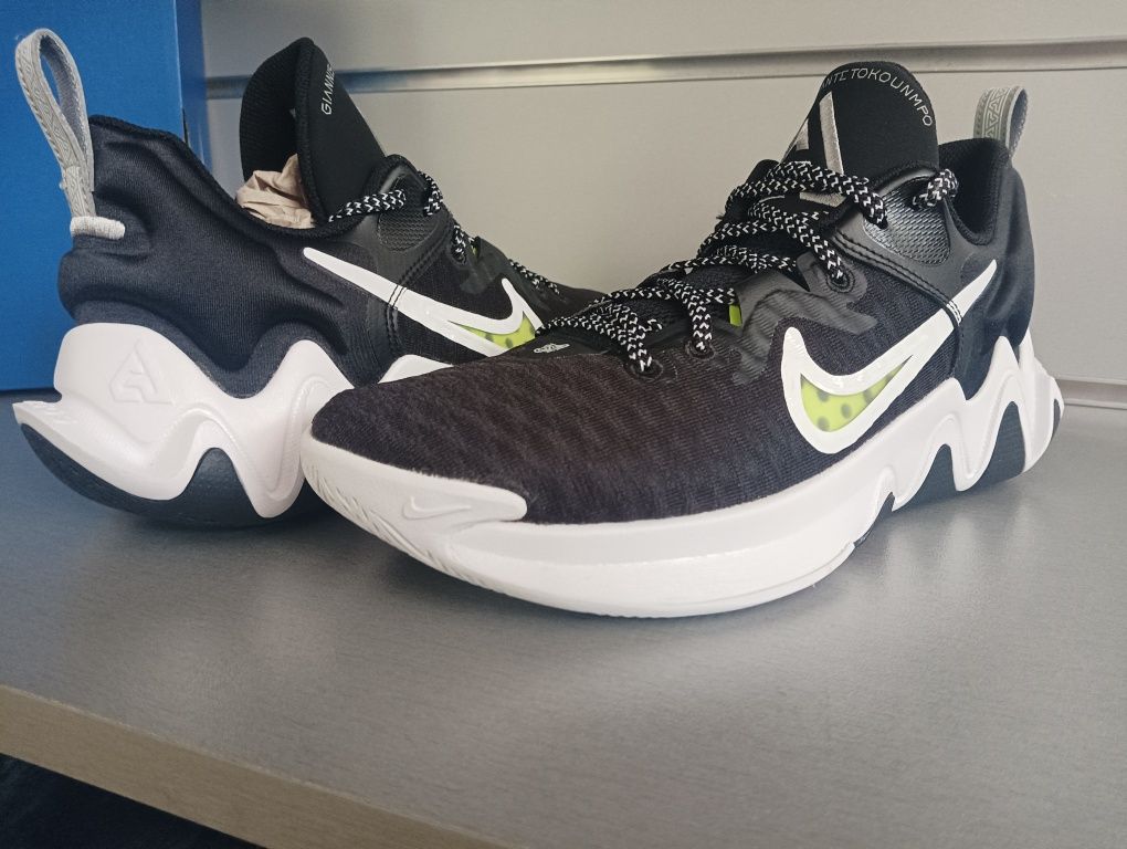 Оригинални Nike Giannis Immortality 41 42 маратонки найк мъжки обувки