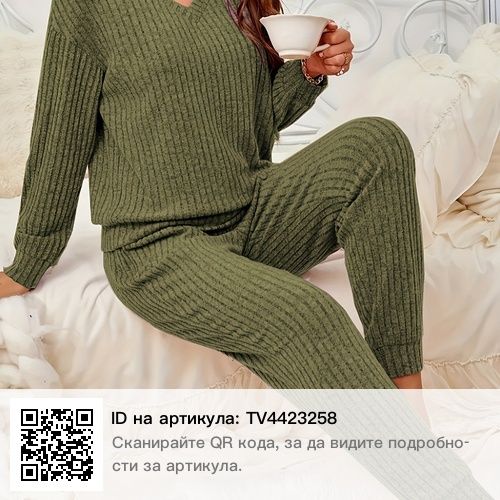 Само до края на декември по 25 лв.Дамски комплекти