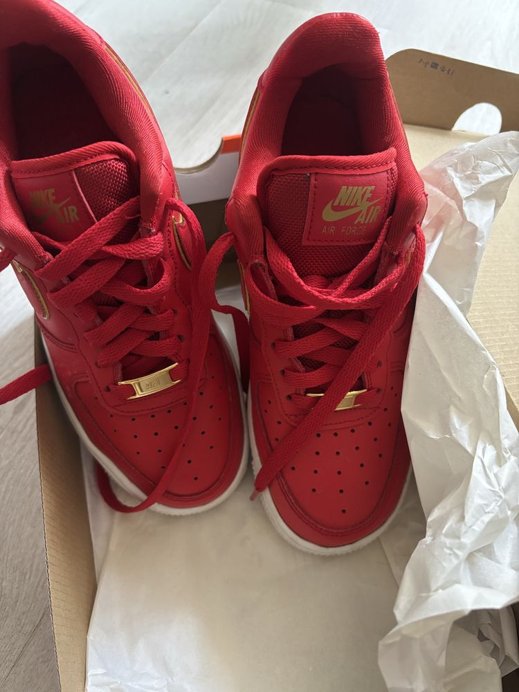 Обувки Nike Air - спортни обувки