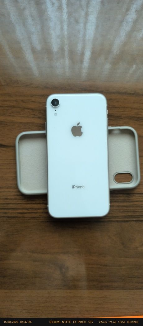 iphone xr 256gb продается или обмен на 11 айфон