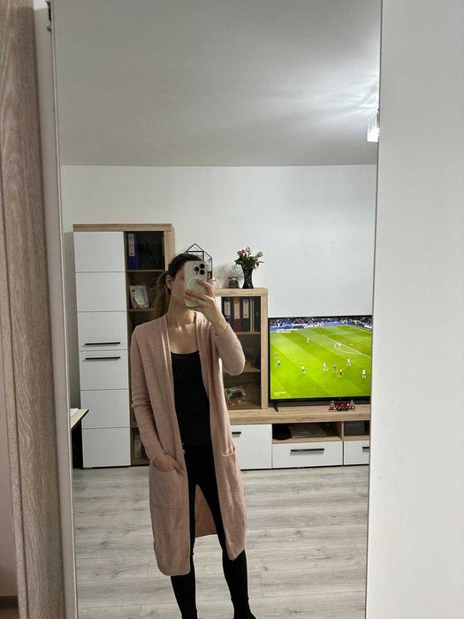 Cardigan lung, roz pudra